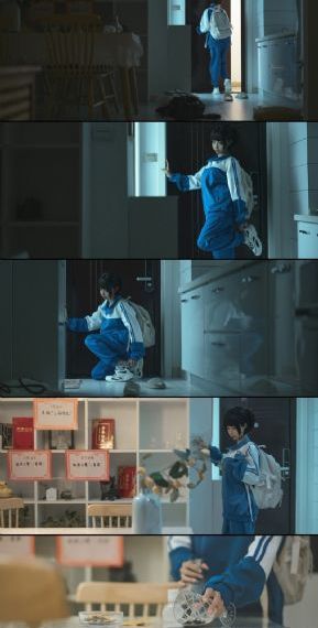 外国版未删除裸体荒野求生